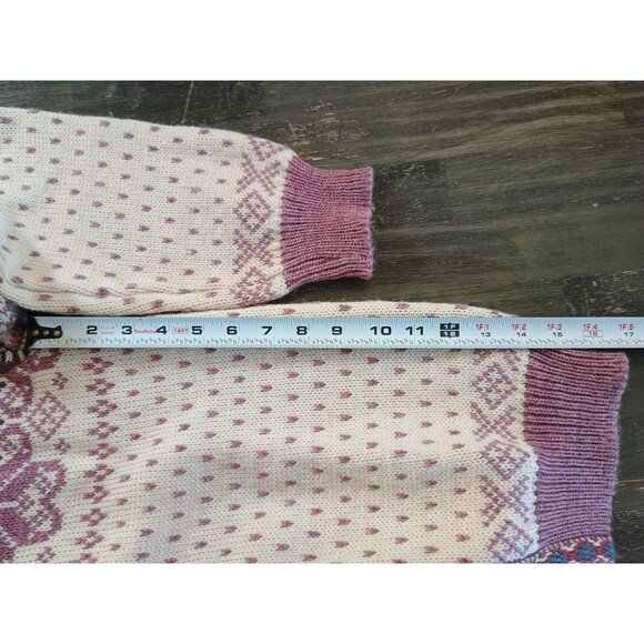 Dale Of Norway Pink Beige Wool Woven Silver Tone Buckle Front Sweater Sz 44 US L - Picture 6 of 7